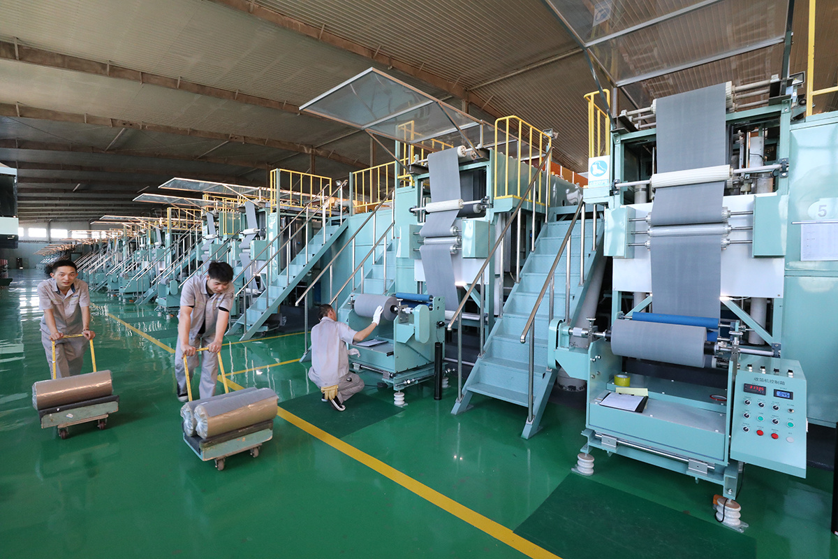 圖片新聞丨鋁箔生產(chǎn)- 七師-師團(tuán)新聞-兵團(tuán)胡楊網(wǎng)-兵團(tuán)胡楊網(wǎng)-新疆兵團(tuán)